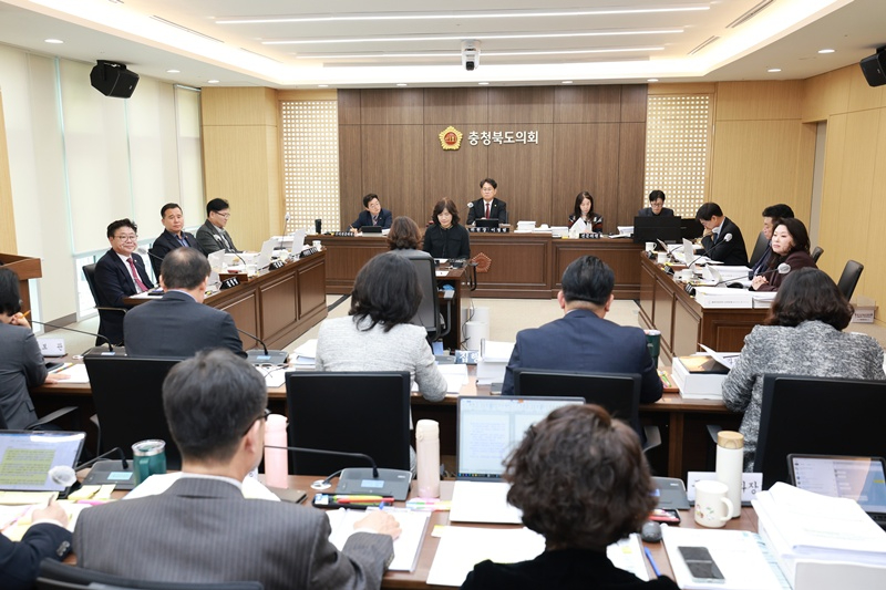 20251106- 제430회 정례회 교육위원회 행정사무감사(충청북도교육청) (5).JPG