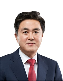 김태흠 충남도지사.jpg