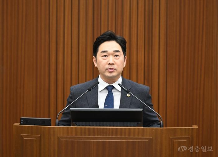 2026.03.12 제104회 임시회 제2차 본회의 038 김재형.JPG