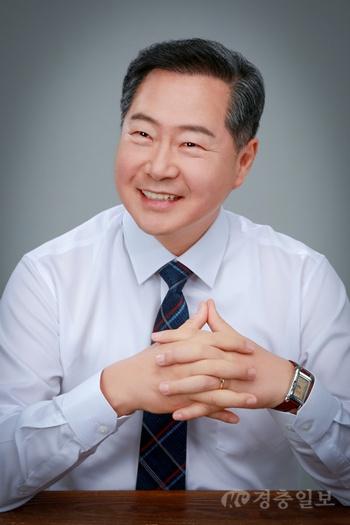 원성수 교육감 예비후보, 직전 국립공주대총장 (2).jpg