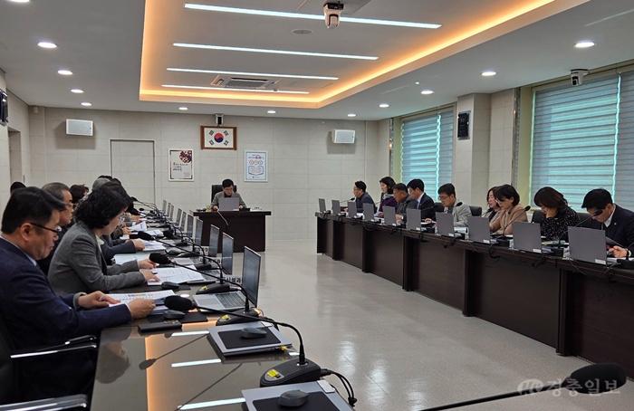 (3.16. 추가보도자료) 윤건영 교육감, _2026년 청렴 충북교육 종합 추진계획_ 공유 회의 개최(사진).jpg