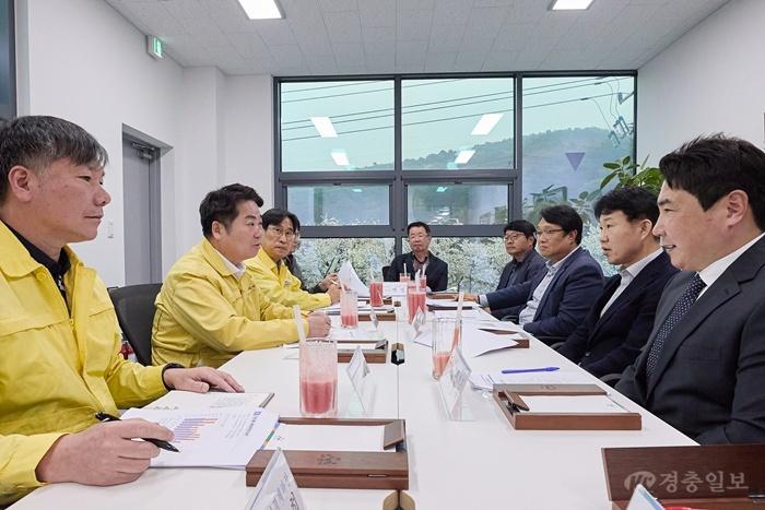 1. 아산시, 중동 위기에 ‘안심 행정’ 총력… 민생 현장 지휘부 총출동(1).jpg