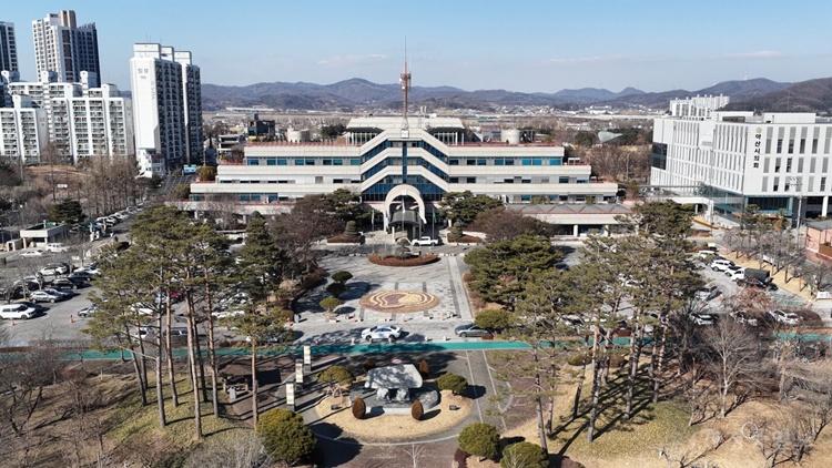 아산시청 전경.jpg