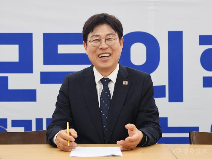 임전수_보도자료_프로필 (2).jpg