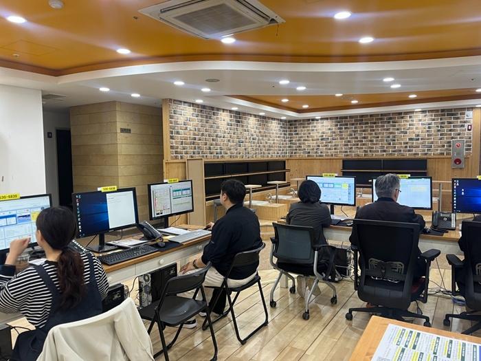 2. 이순신축제 ‘현장 컨트롤타워’ 가동… 아산시, 현장상황실 운영 돌입.JPG