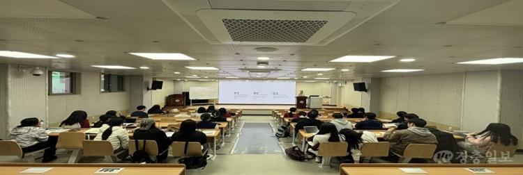 국립한밭대학교 영어영문학과 ‘숏폼과 영문학 디지털 리터러시’ 특강1.jpg