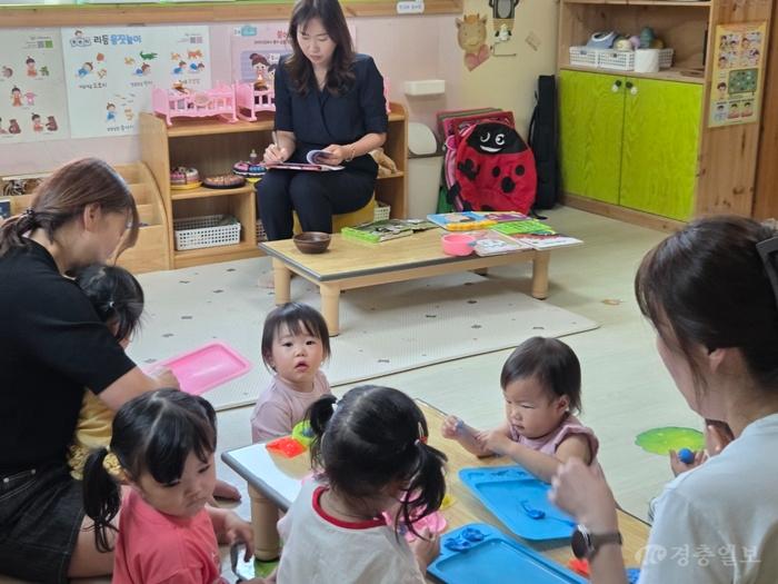 충북교육청, 영유아학교 시범학교 온(溫)길 동행 컨설팅 운영(사진1).jpg