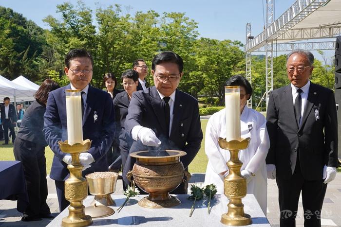 6.6 천안시 현충일 추념식 사진 (4).jpg