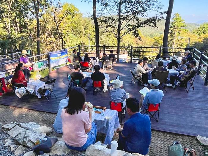 (6 7) 1 유성구 1인 가구 사회적 고립 예방 맞춤형 사업 운영 사진.jpg