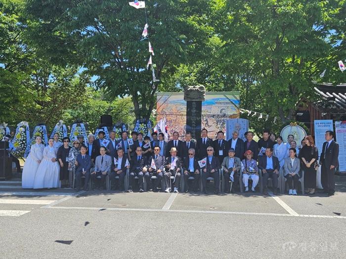 2. 아산시, ‘순국 90주기 곽한일 의병장 추모행사’ 거행(1).jpg