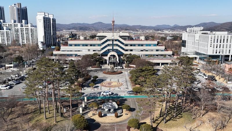 아산시청 전경.jpg