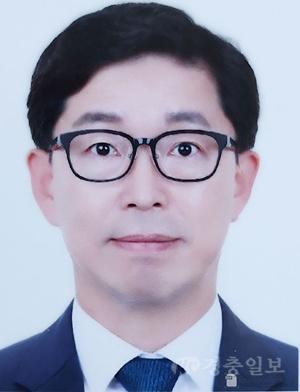 박지훈-교수회장.jpg