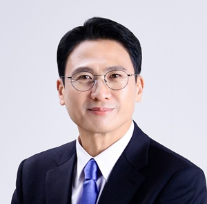 김수현.jpg