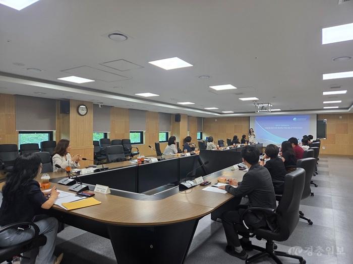 1-1.2026년 IB 프로그램 후보학교 교원 역량 강화 워크숍 운영사진.jpg