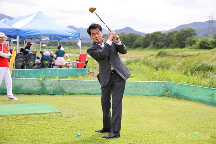 6.24.보은군수기 파크골프대회 개최…동호인 화합과 생활체육 활성화 다져(1).jpg