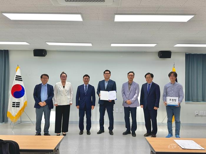 [보도자료] 충북대학교 총장임용후보자추천 선거 후보자 5명 등록완료 및 기호추첨-7월 10일 선거 실시.jpg