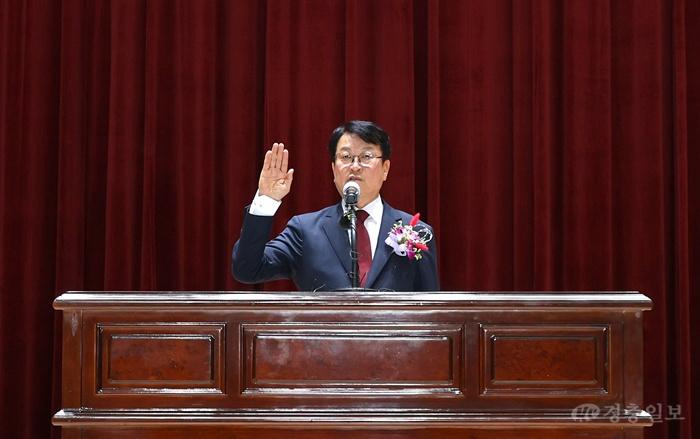 1-2. 오석진 대전시교육감 취임식 사진1.jpg