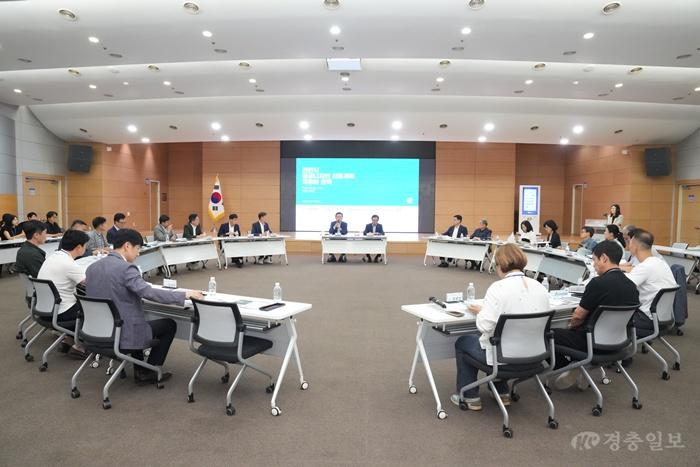 건축과(공공디자인 진흥계획 책수보고회) (1).jpeg