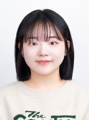 최지현-증명사진.jpg