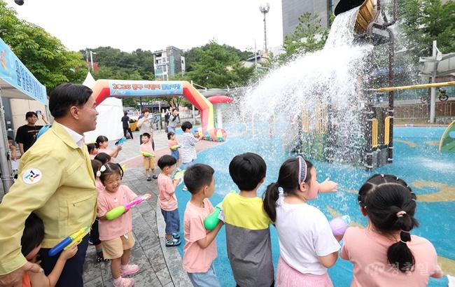 20260723-용운동 물놀이장 개장3.jpg