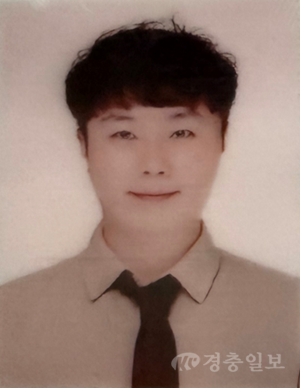 충북교육청 강원호 주무관, 행안부 _AI 챔피언 블루_ 인증 획득(사진 강원호).png