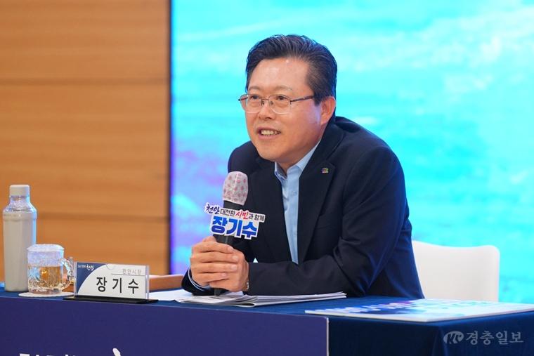 자치분권과(천안의 미래, 시민에게 듣다 3권역) (5).jpg