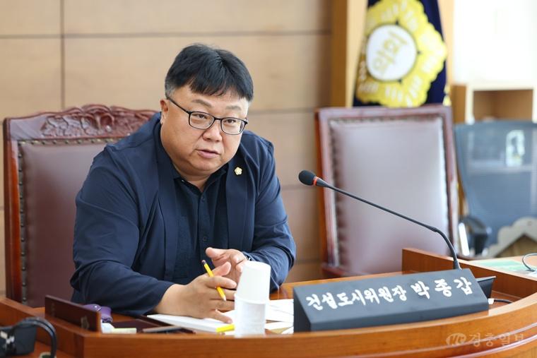 사진(2).JPG