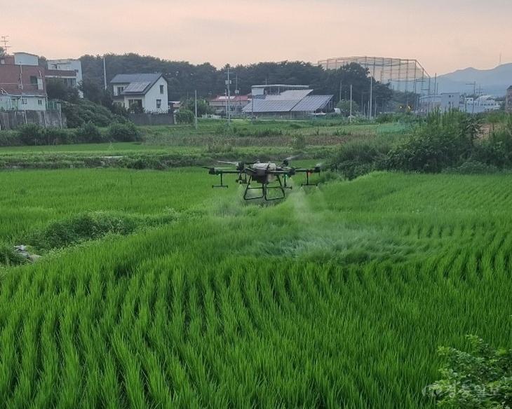 02.2 청주시, AI 첨단농기계 보급으로 농업 현장 혁신 이끈다. 사진2.jpg