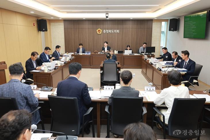20260910- 제437회 정례회 1차 행정안전위원회 (5).JPG