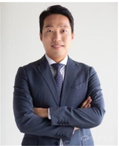 이동경 교수.jpg