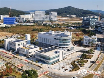 세종 집현동 복합커뮤니티센터 준공… 내년부터 주민 품으로