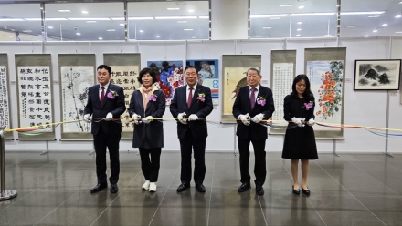 북한이탈주민 작가 작품, 세종시청서 전시