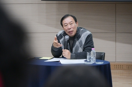 최민호 세종시장, 어린이 치어리딩단 격려…“현장 목소리 세심히 반영”