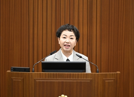 홍나영 세종시의원 “전기차 충전 의무화, 아파트 주차난만 키운다