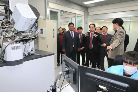 괴산군, 시스템반도체 첨단AI분석센터 개관식 개최
