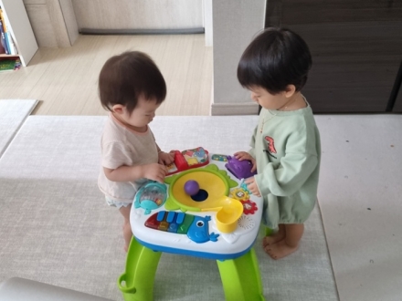 청주시, 장난감대여 택배서비스 시범 운영… 양육 부담 던다