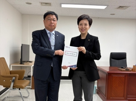 이승원 부시장, 국회 방문…행정수도 특별법 통과 호소