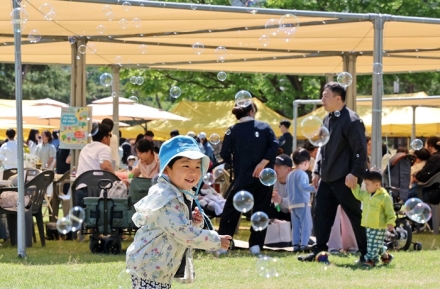 괴산군, 어린이날 맞아 ‘큰잔치’…가족 참여 1,000여 명 성황