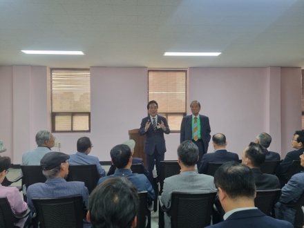박수현 충남지사 후보, " 성환 종축장 조속한 이전 추진할 것"