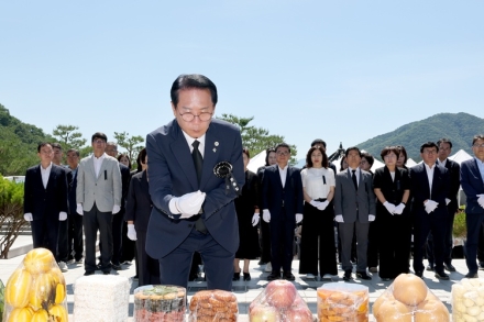 괴산군, 제71회 현충일 추념행사 개최…순국선열 희생정신 기려
