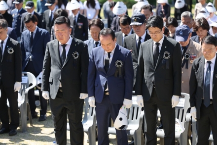 청주시의회, 제71회 현충일 추념식 참석…순국선열 뜻 기려