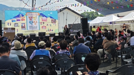 레트로 감성 물씬… 칠성 별별락장 축제 화려한 개막