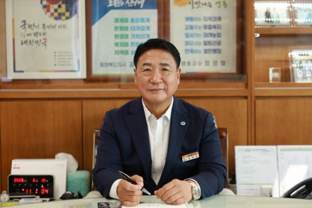 영동군, 민선 9기 출범…정영철 군수 “미래 100년 기반 다질 것”
