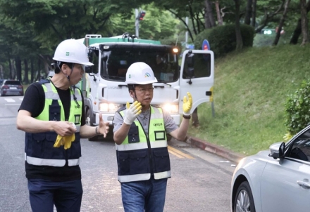 김찬술 대덕구청장, 취임 첫날 환경관리요원과 현장 행보… 민선9기 첫걸음