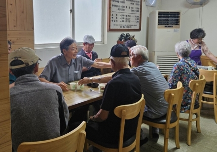 남원추어탕, 전동면 어르신 200여 명 초청 ‘사랑의 점심 나눔’