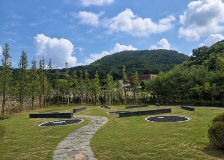 청주시, 전국 지자체 최초 공설 산분장 준공…친환경 장례문화 선도