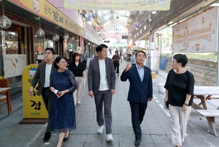 대전시의회, 민생현장 속으로....대덕구, 중구 전통시장 방문