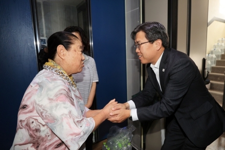 이상식 의장 광복절 맞아 독립유공자 후손 위문