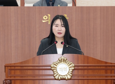 위민경 아산시의원, 외국인 주민 위한 ‘다국어 QR 분리배출 안내’ 제안