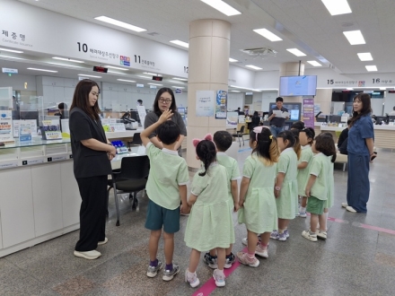 삼성트라움 어린이집 원아들, 아산시청 찾아 ‘열린 행정’ 체험